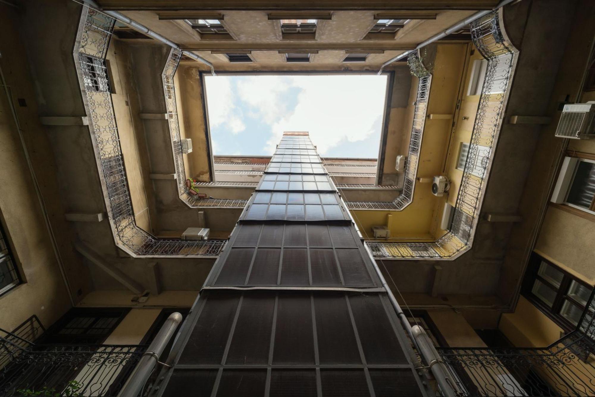 Modelia Apartment At Gellert Square Budapest Luaran gambar