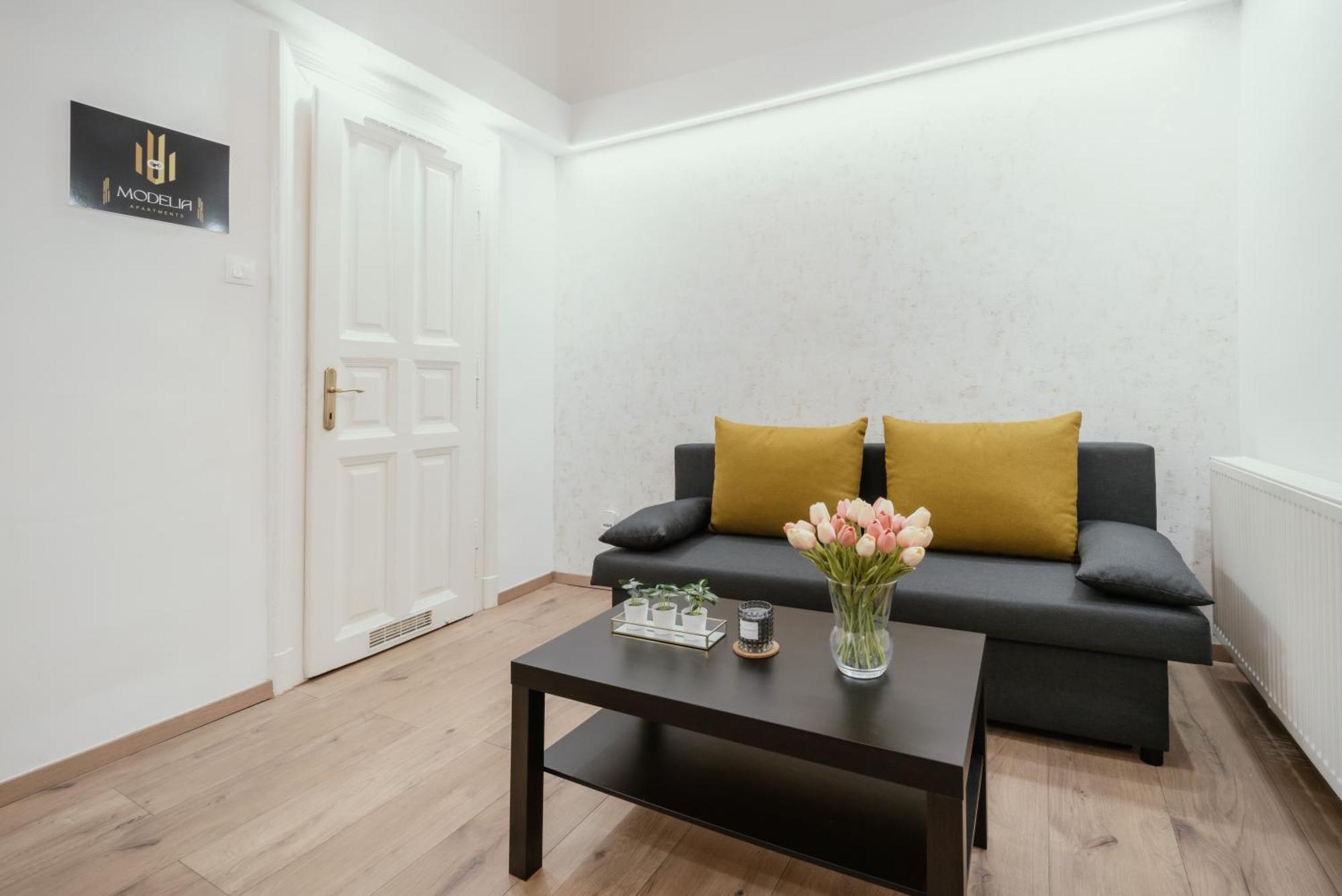Modelia Apartment At Gellert Square Budapest Luaran gambar