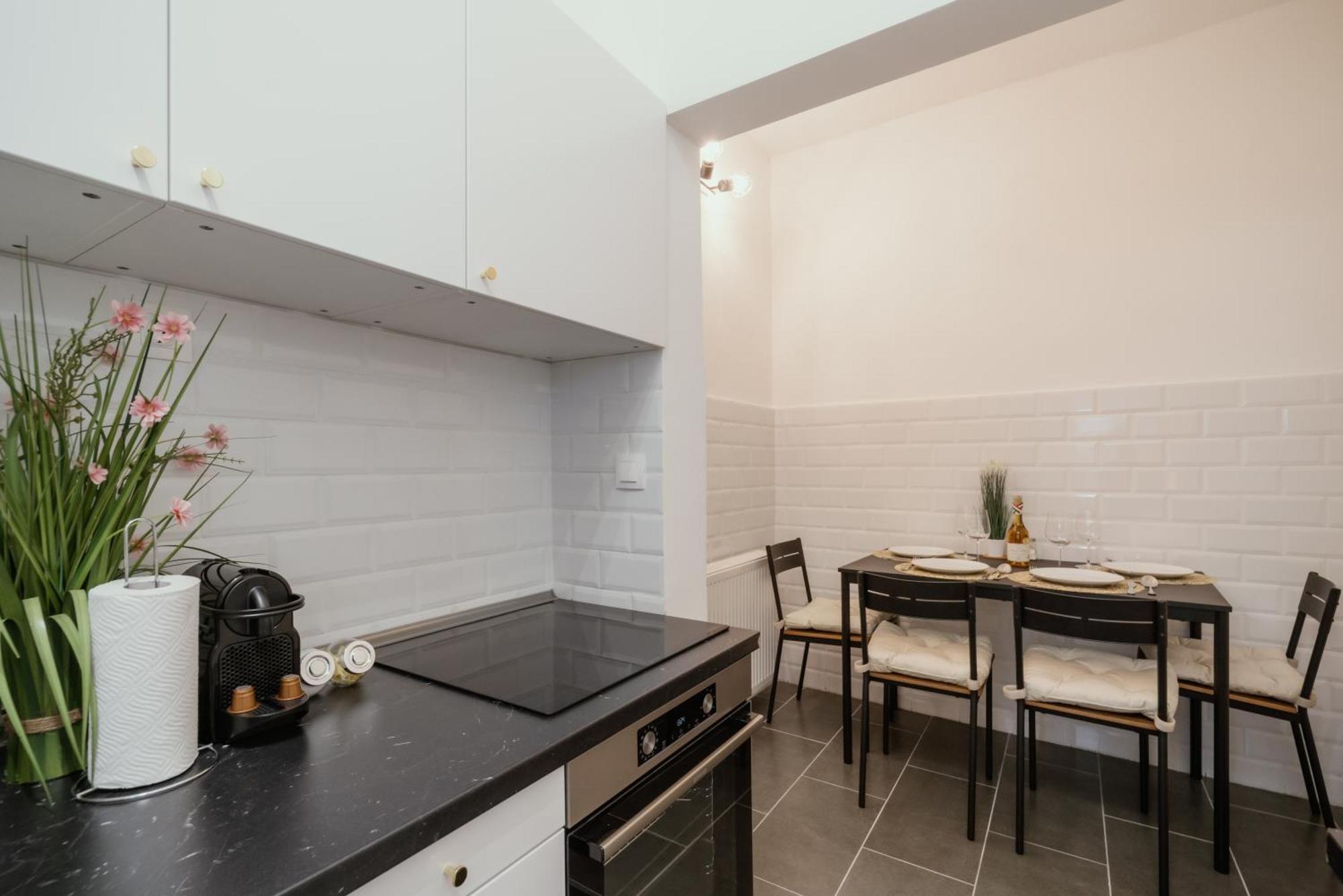 Modelia Apartment At Gellert Square Budapest Luaran gambar